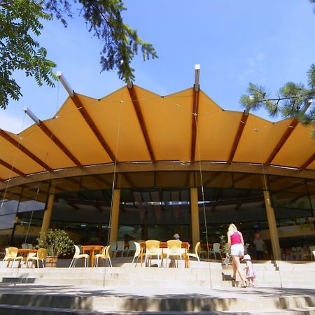 Hotel Magnolia Albena Exterior foto