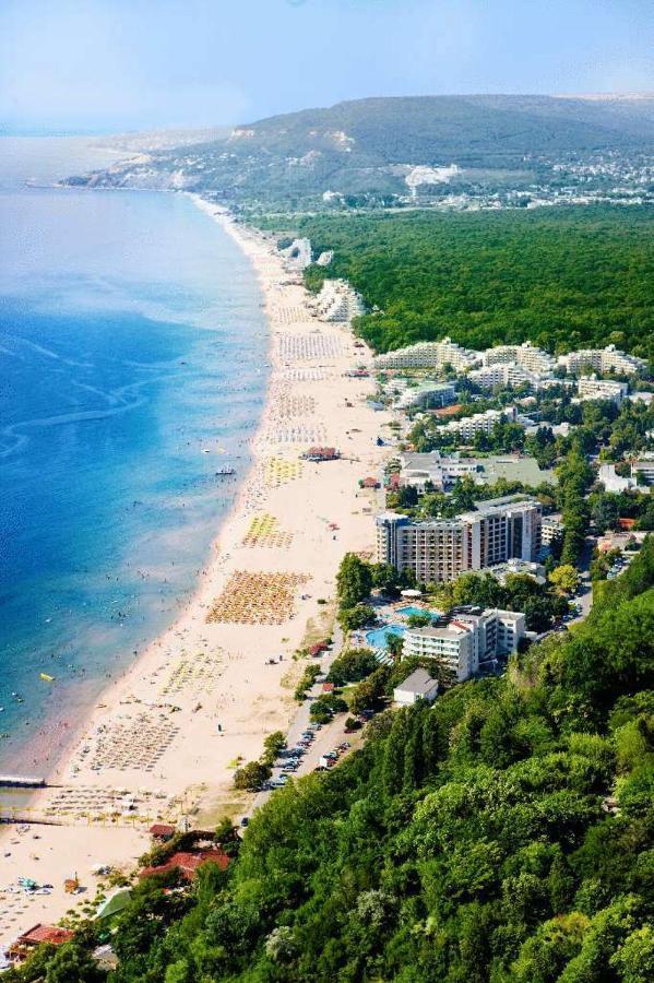 Hotel Magnolia Albena Exterior foto